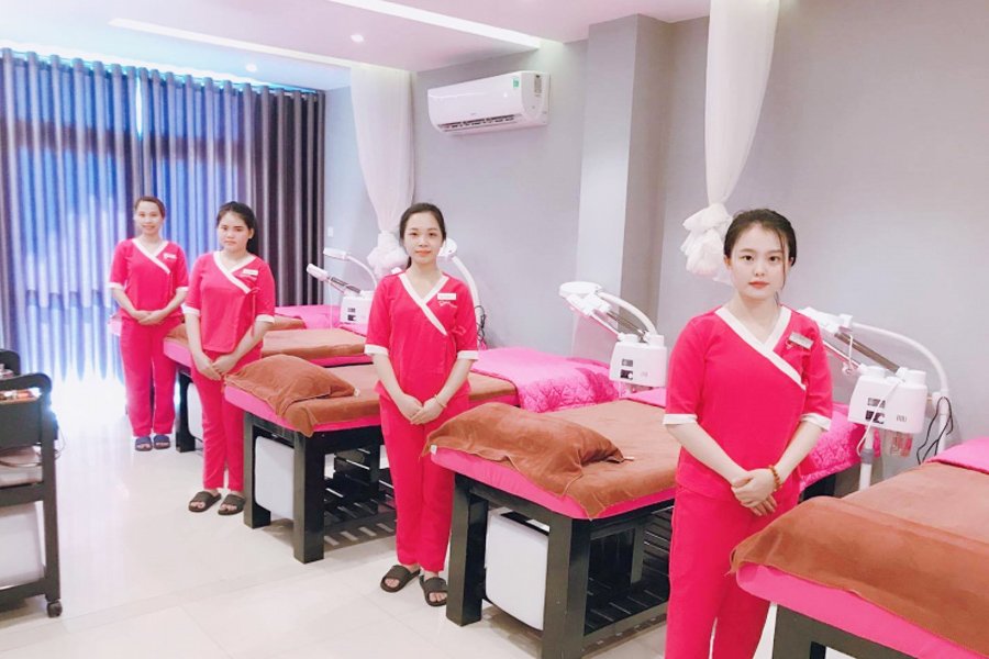 mẫu quần áo đồng phục nhân viên spa cao cấp